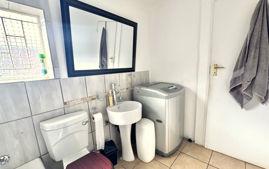 3 Bedroom Property for Sale in Elardus Park Gauteng