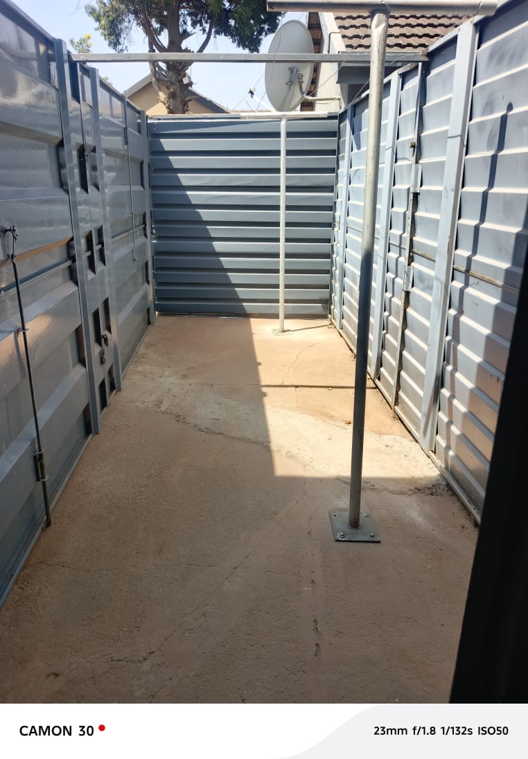 To Let 2 Bedroom Property for Rent in Valhalla Gauteng