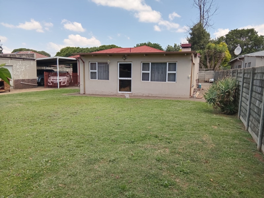 3 Bedroom Property for Sale in Casseldale Gauteng