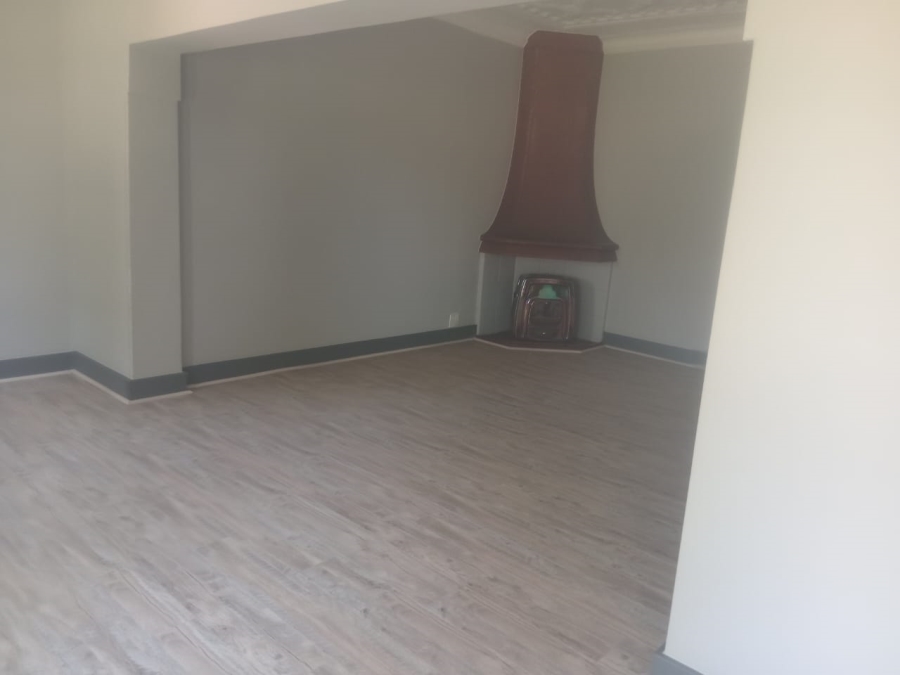 To Let 3 Bedroom Property for Rent in Selection Park Gauteng