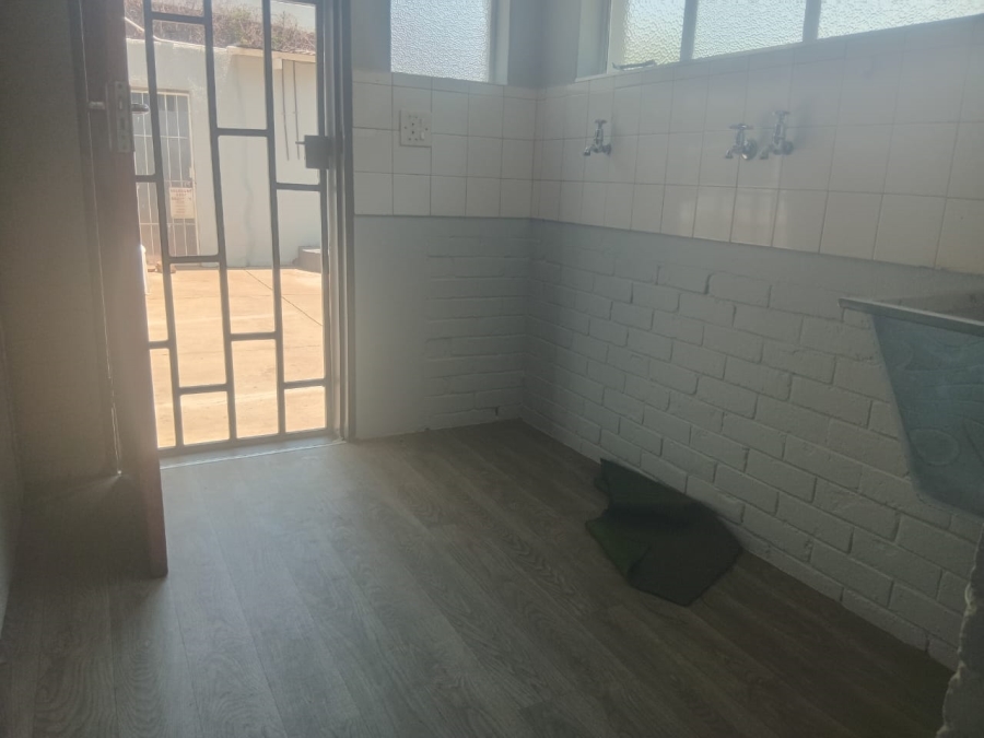 To Let 3 Bedroom Property for Rent in Selection Park Gauteng