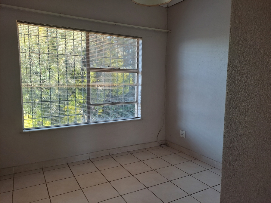 To Let 3 Bedroom Property for Rent in Dersley Gauteng