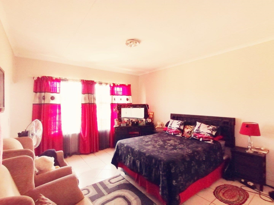 To Let 3 Bedroom Property for Rent in Dersley Gauteng