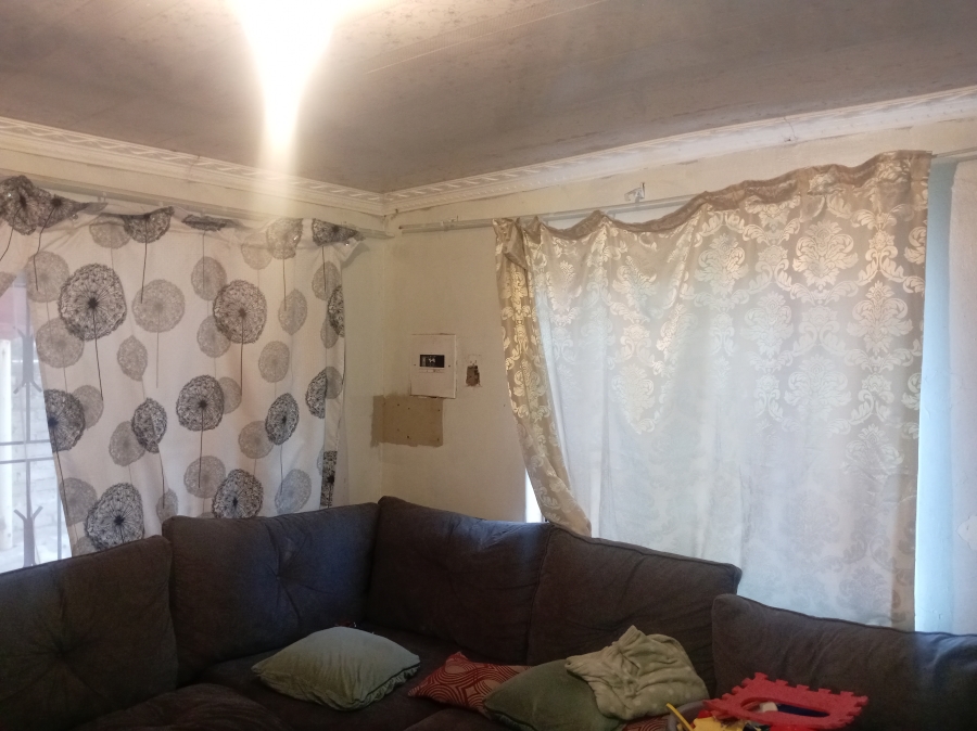To Let 3 Bedroom Property for Rent in Soshanguve WW Gauteng