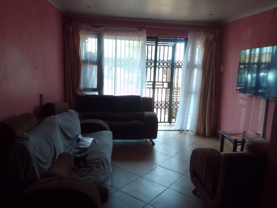 To Let 3 Bedroom Property for Rent in Soshanguve VV Gauteng