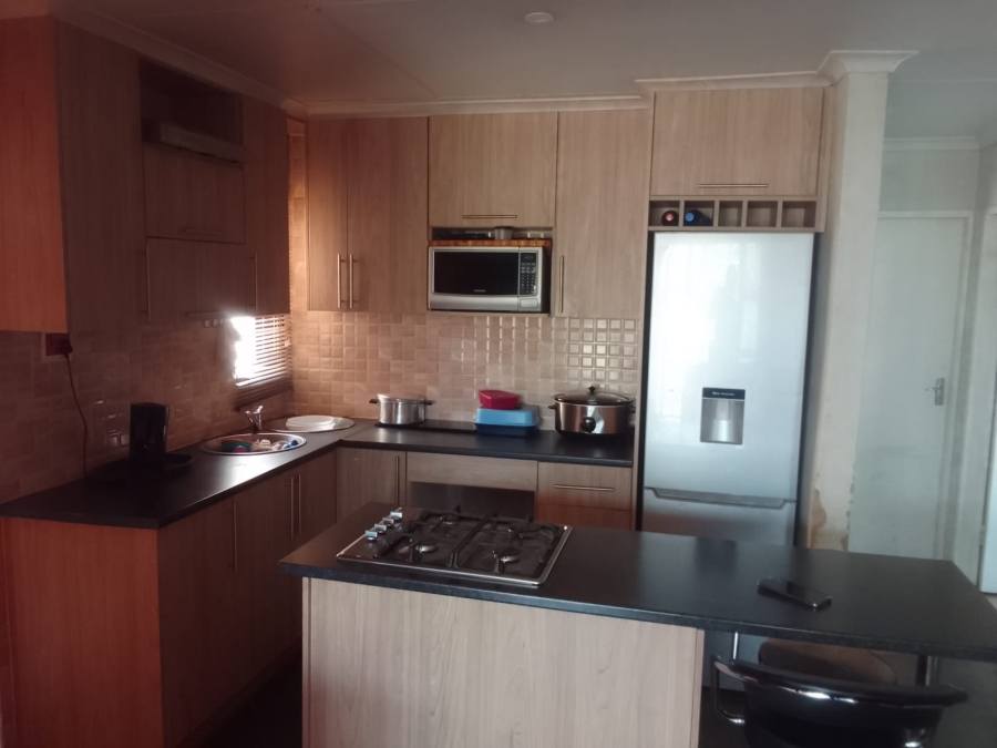 To Let 3 Bedroom Property for Rent in Soshanguve VV Gauteng