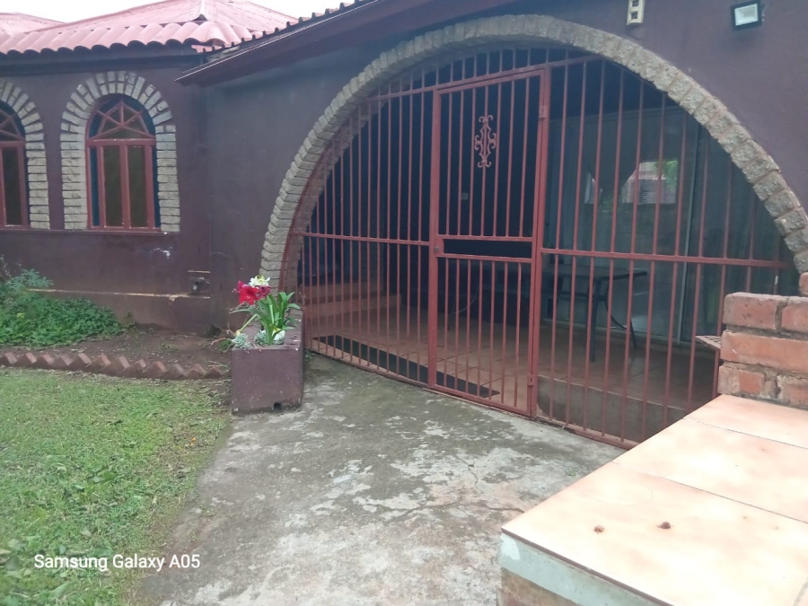 To Let 3 Bedroom Property for Rent in Selection Park Gauteng