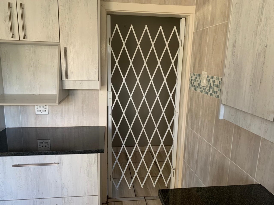 3 Bedroom Property for Sale in Geduld Ext 1 Gauteng