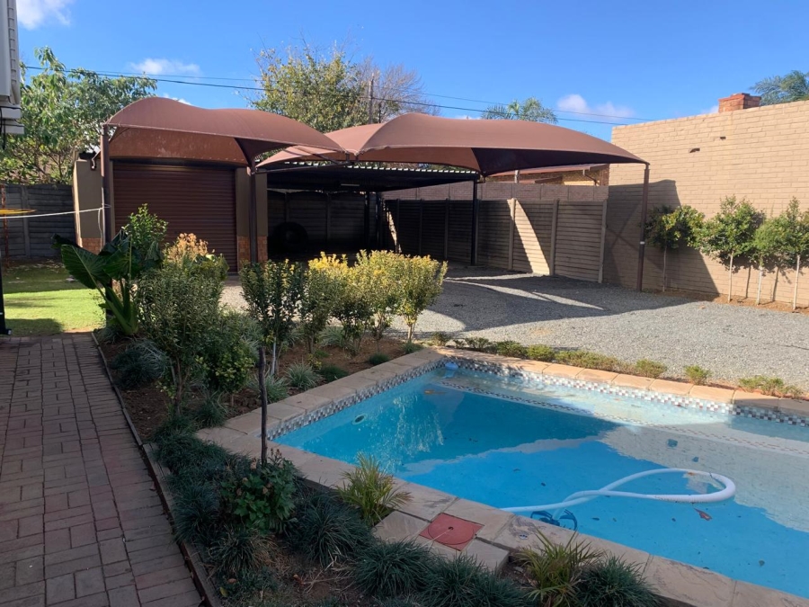 3 Bedroom Property for Sale in Geduld Ext 1 Gauteng