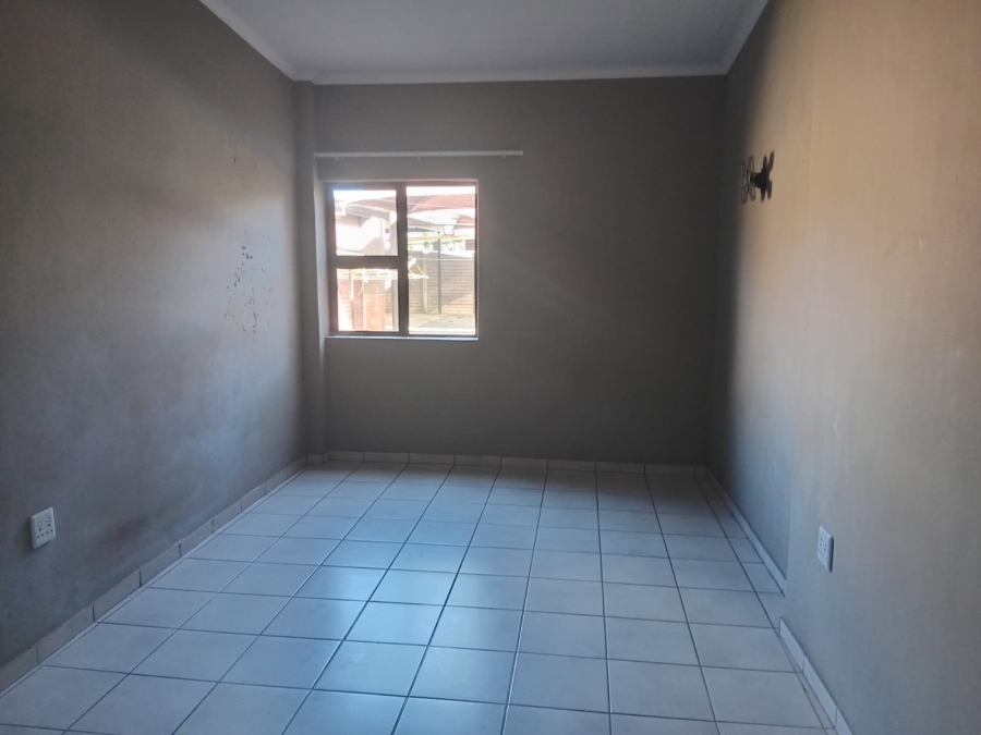 3 Bedroom Property for Sale in Geduld Ext 1 Gauteng