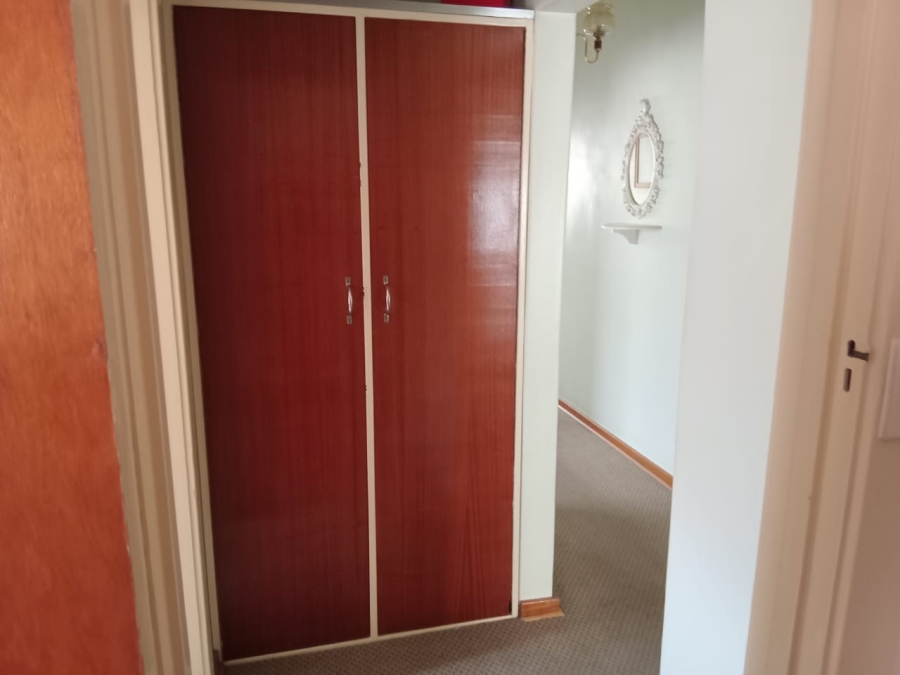3 Bedroom Property for Sale in Strubenvale Gauteng