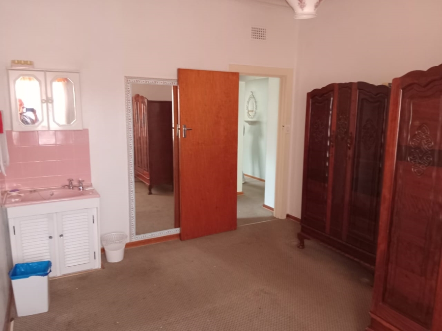 3 Bedroom Property for Sale in Strubenvale Gauteng