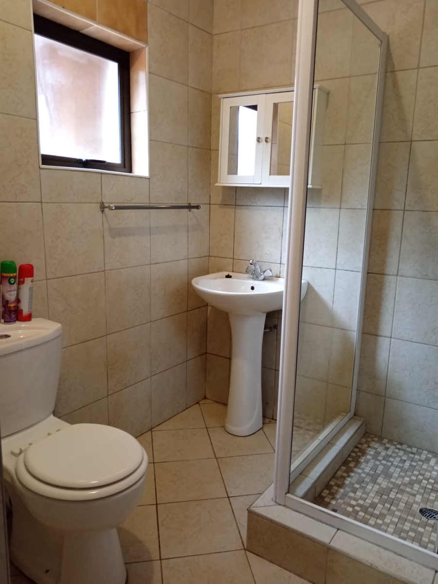 To Let 1 Bedroom Property for Rent in Marister Gauteng
