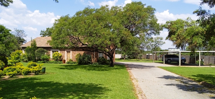 9 Bedroom Property for Sale in Heatherdale Gauteng