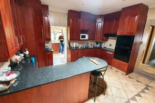 9 Bedroom Property for Sale in Heatherdale Gauteng