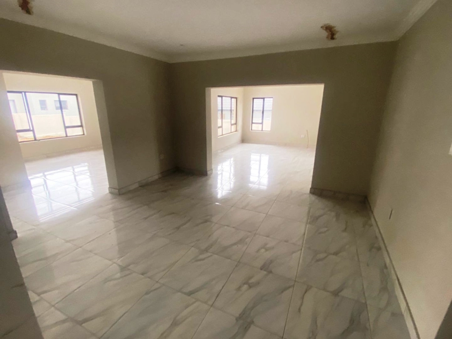 4 Bedroom Property for Sale in Amandasig Gauteng