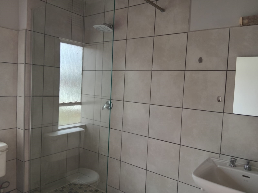 To Let 3 Bedroom Property for Rent in Selection Park Gauteng