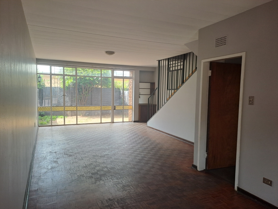 To Let 3 Bedroom Property for Rent in Selection Park Gauteng