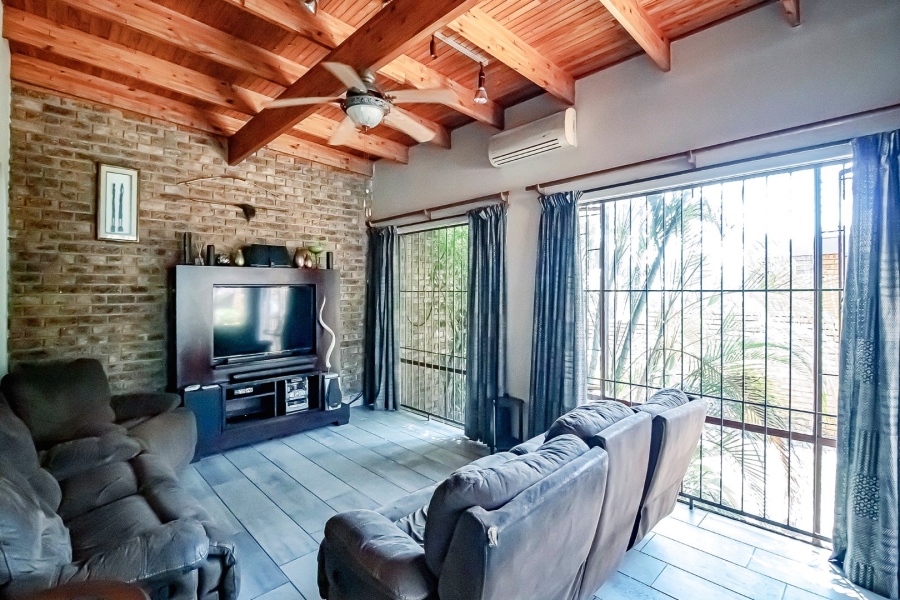 5 Bedroom Property for Sale in Wonderboom Gauteng