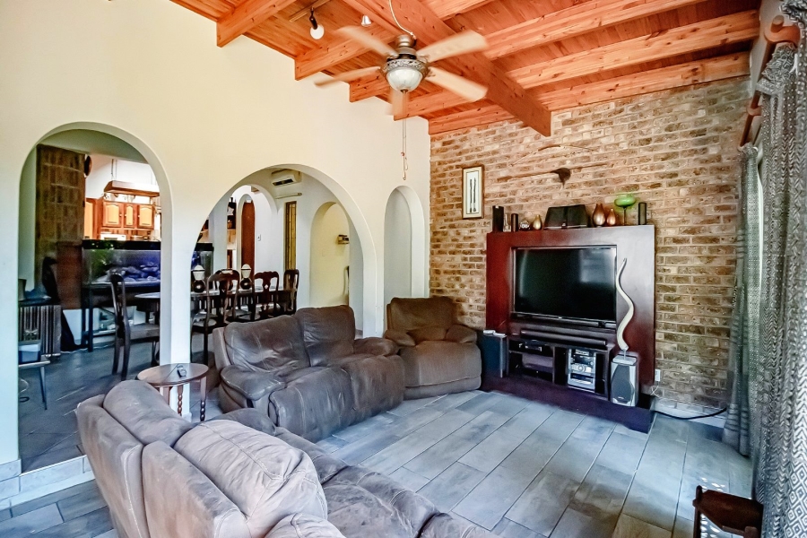 5 Bedroom Property for Sale in Wonderboom Gauteng