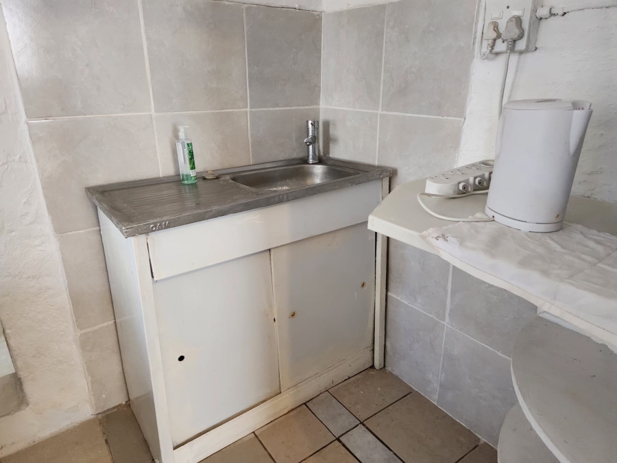 1 Bedroom Property for Sale in Kensington Gauteng
