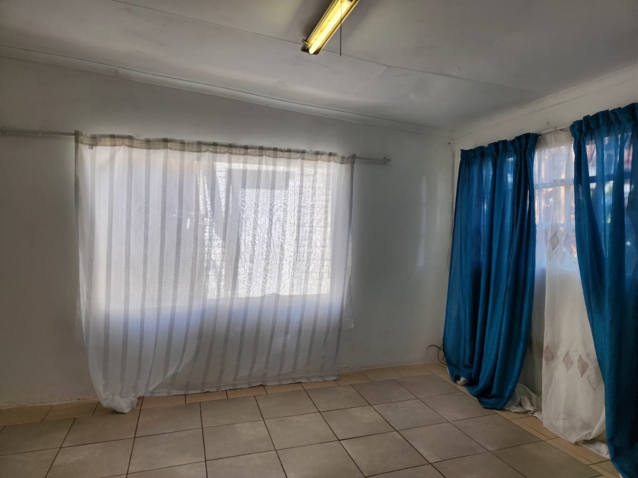 1 Bedroom Property for Sale in Kensington Gauteng