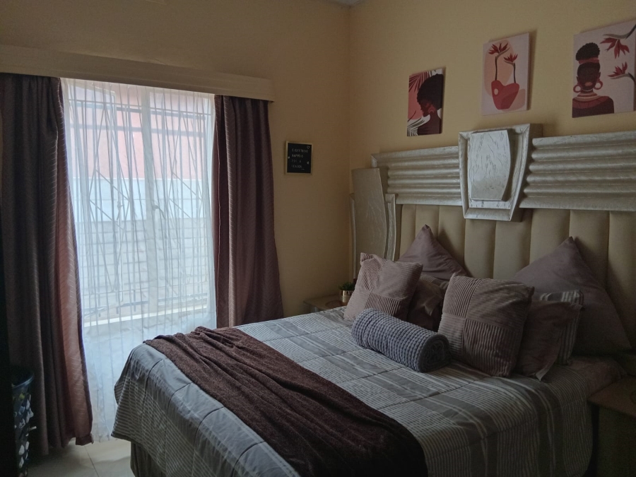 To Let 2 Bedroom Property for Rent in Geduld Gauteng