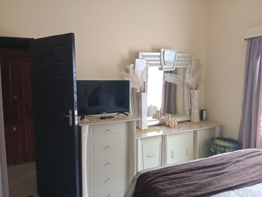 To Let 2 Bedroom Property for Rent in Geduld Gauteng