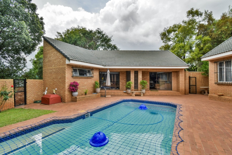 5 Bedroom Property for Sale in Wonderboom Gauteng