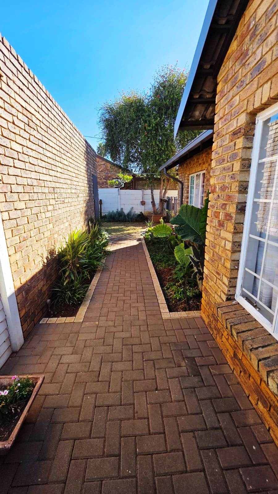 3 Bedroom Property for Sale in Doornpoort and surrounds Gauteng