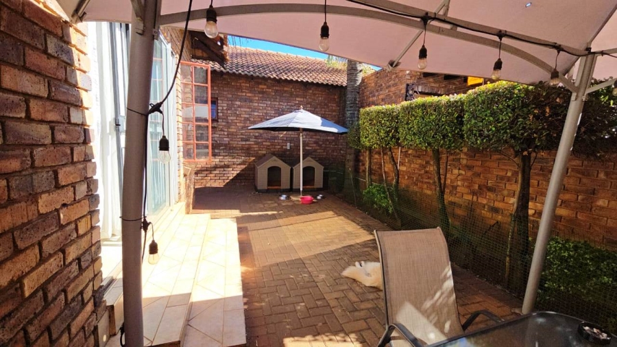 3 Bedroom Property for Sale in Doornpoort and surrounds Gauteng