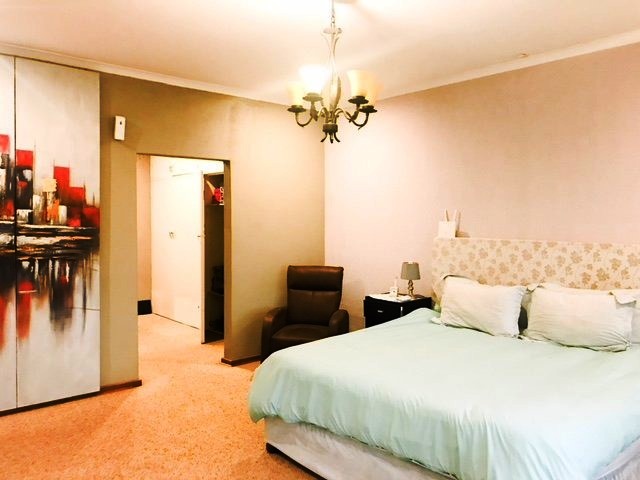 5 Bedroom Property for Sale in Wonderboom Gauteng