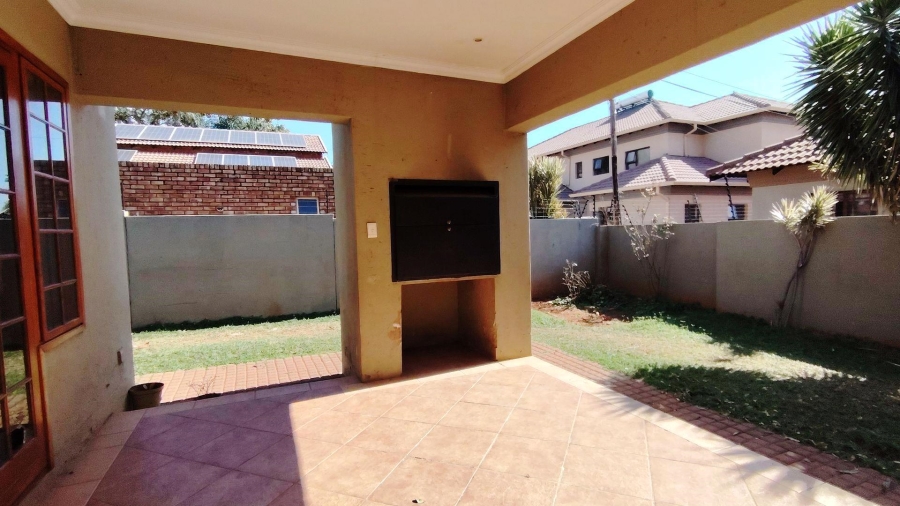 3 Bedroom Property for Sale in Montana Gauteng