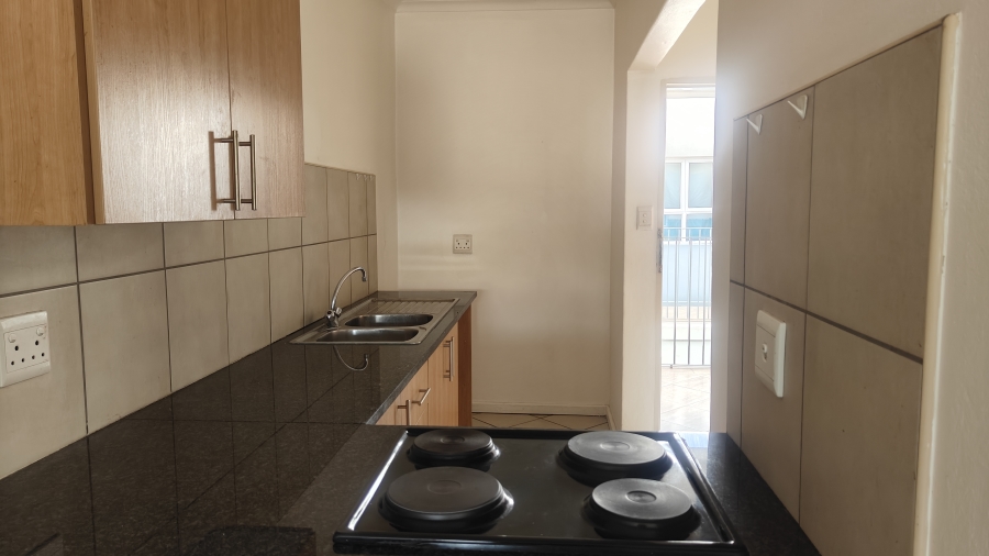 To Let 2 Bedroom Property for Rent in Annlin Gauteng