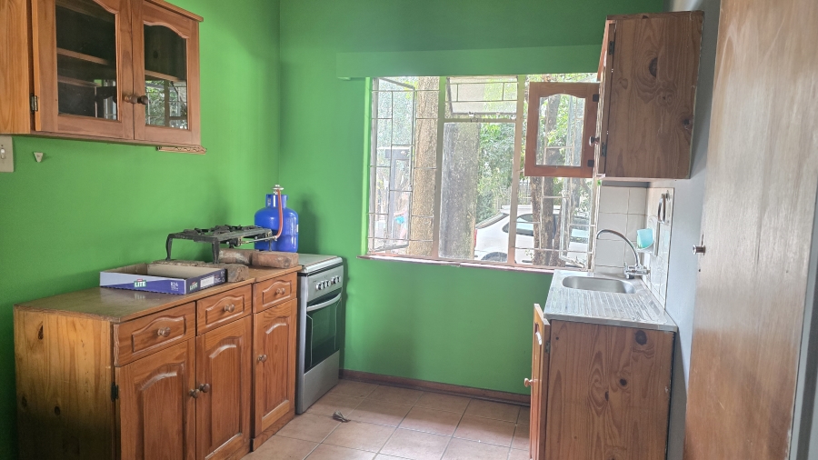 To Let 1 Bedroom Property for Rent in Sinoville Gauteng