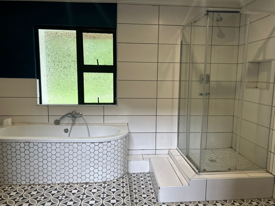 To Let 4 Bedroom Property for Rent in Chartwell Gauteng