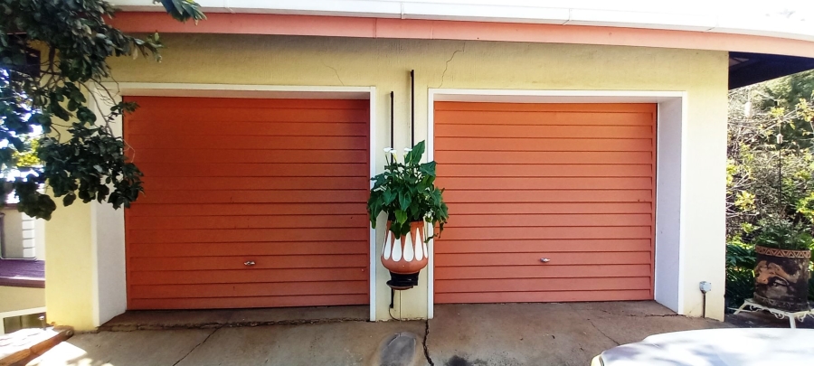 4 Bedroom Property for Sale in Magalieskruin Gauteng