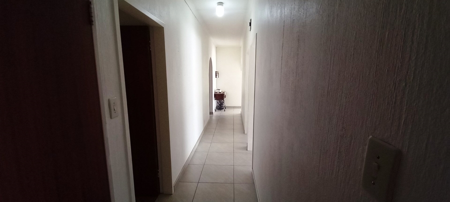 4 Bedroom Property for Sale in Magalieskruin Gauteng