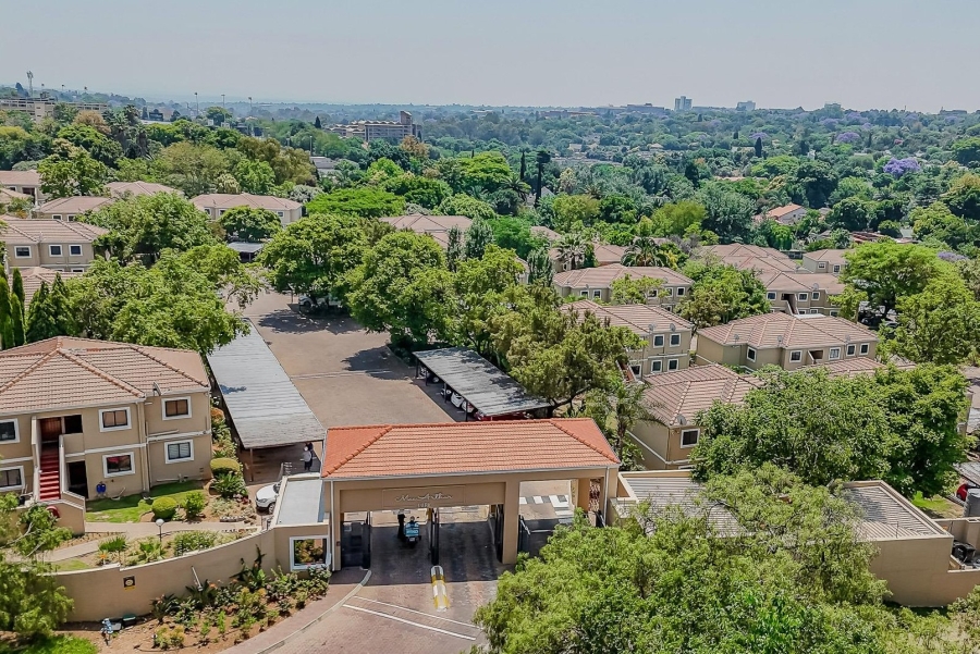 2 Bedroom Property for Sale in Robindale Gauteng