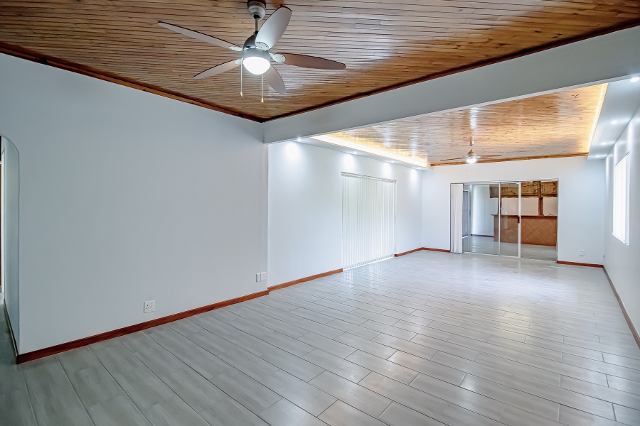 3 Bedroom Property for Sale in Annlin Gauteng