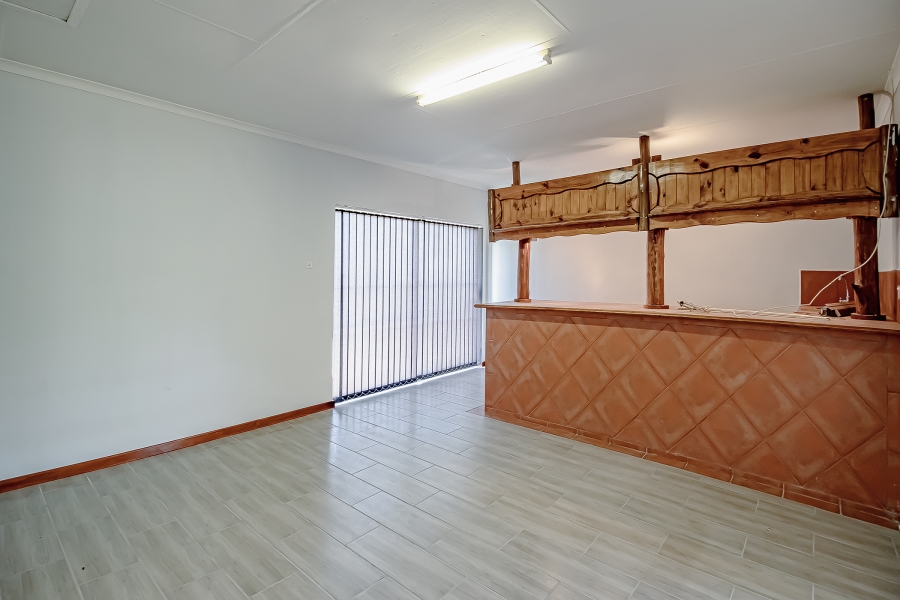 3 Bedroom Property for Sale in Annlin Gauteng