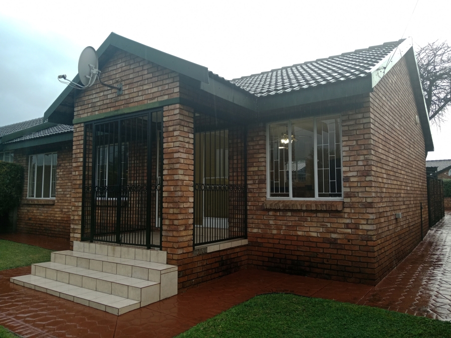 To Let 3 Bedroom Property for Rent in Montana Park Gauteng