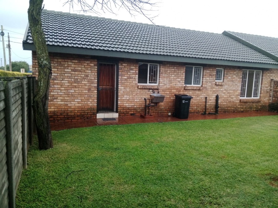 To Let 3 Bedroom Property for Rent in Montana Park Gauteng