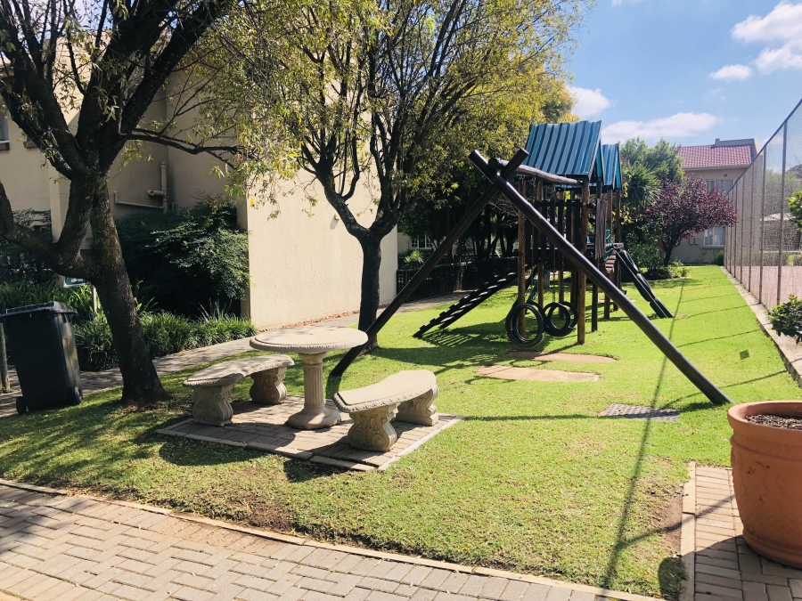 To Let 2 Bedroom Property for Rent in Eden Glen Gauteng