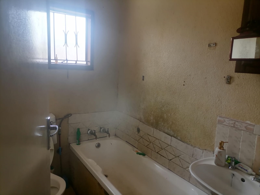 To Let 3 Bedroom Property for Rent in Mabopane Gauteng