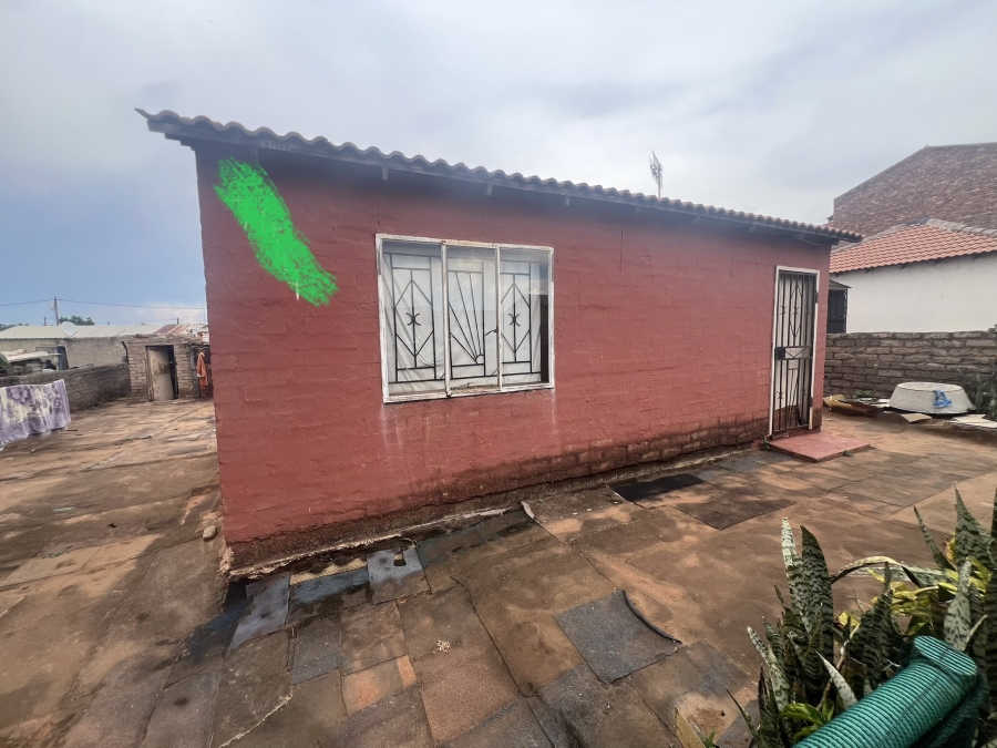 2 Bedroom Property for Sale in Soshanguve South Ext 3 Gauteng