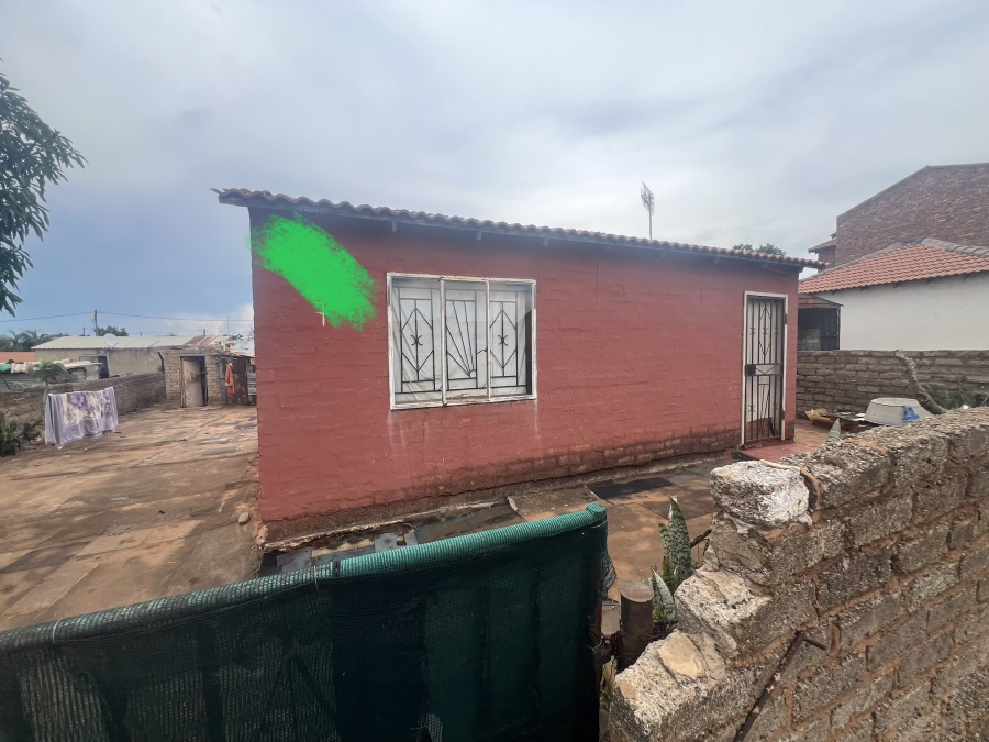 2 Bedroom Property for Sale in Soshanguve South Ext 3 Gauteng