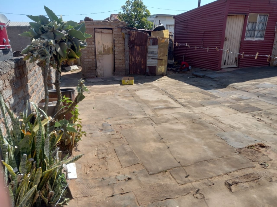 2 Bedroom Property for Sale in Soshanguve South Ext 3 Gauteng
