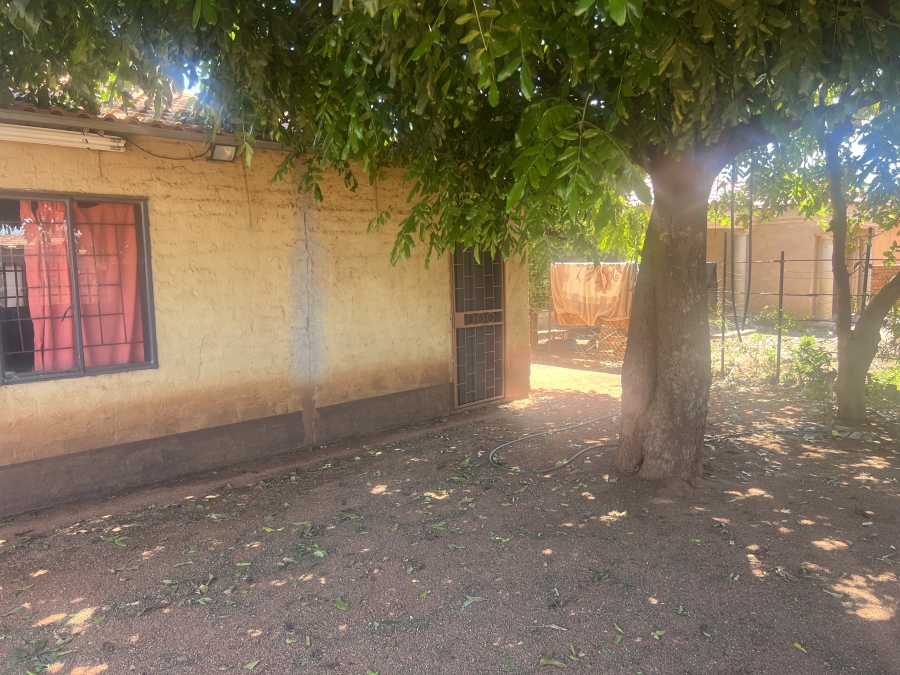 2 Bedroom Property for Sale in Soshanguve South Ext 10 Gauteng