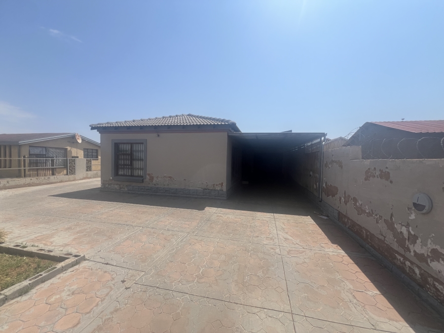 2 Bedroom Property for Sale in Soshanguve L Gauteng